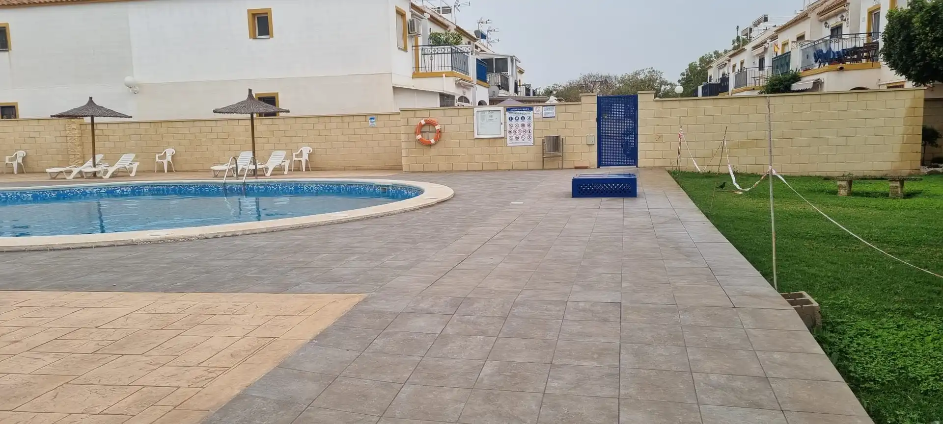 Bungalow amb piscina en venda a Zona Carrefour - Urbanizaciones, imagen 6