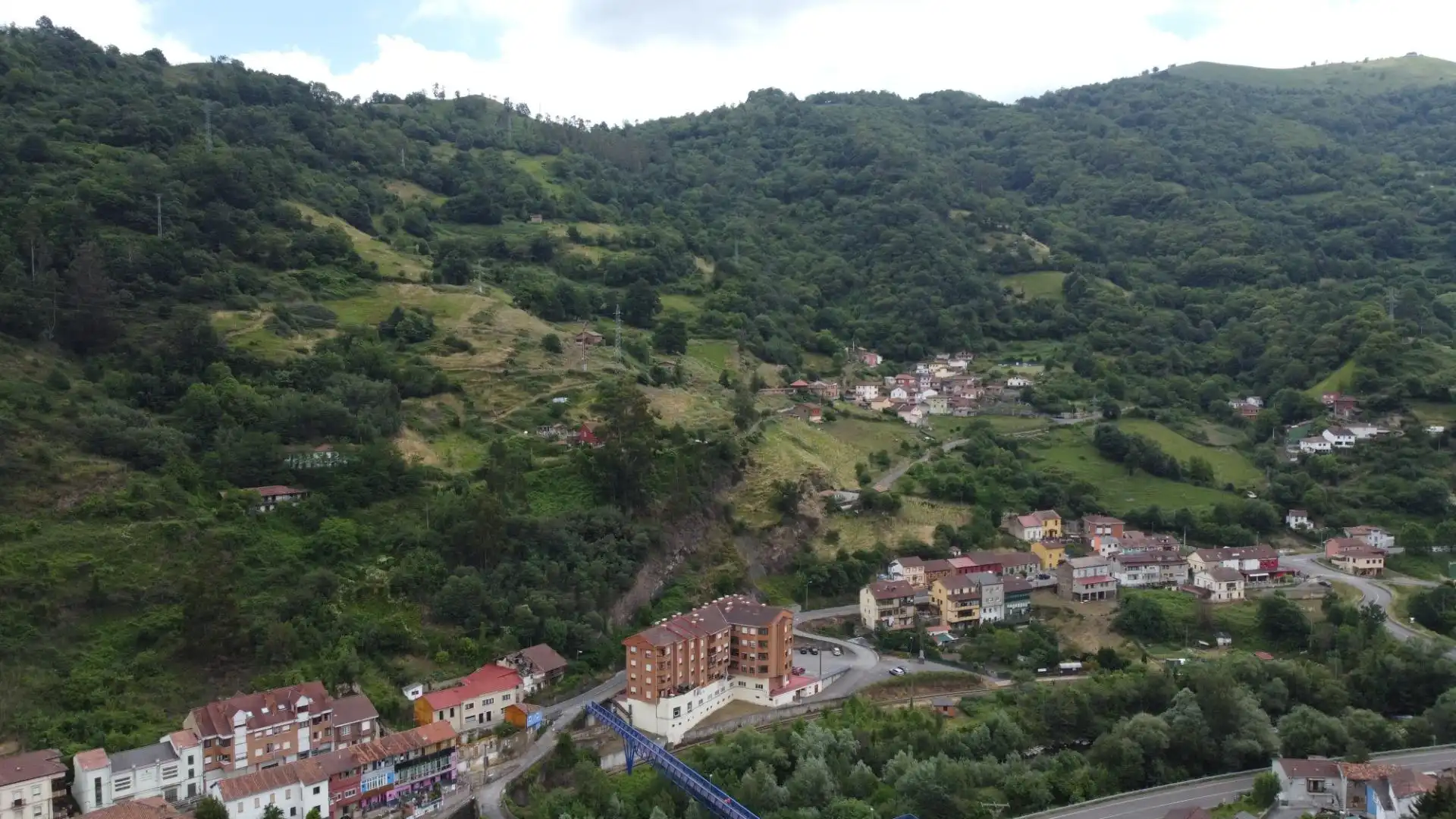 Vista exterior de Casa o xalet en venda en Mieres (Asturias)