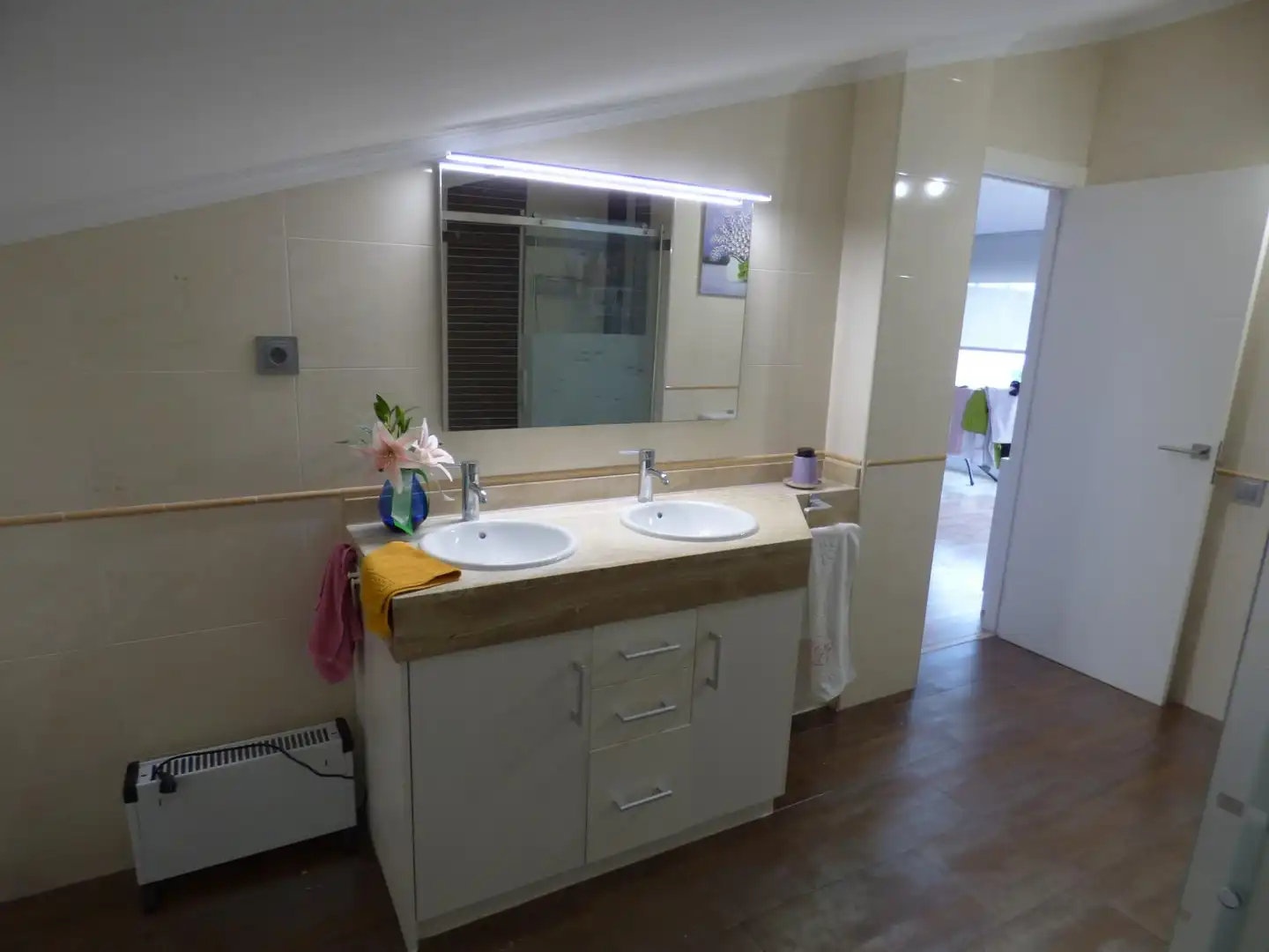 Baño de Dúplex en venta en Malgrat de Mar con Parquet, Terraza y Balcón