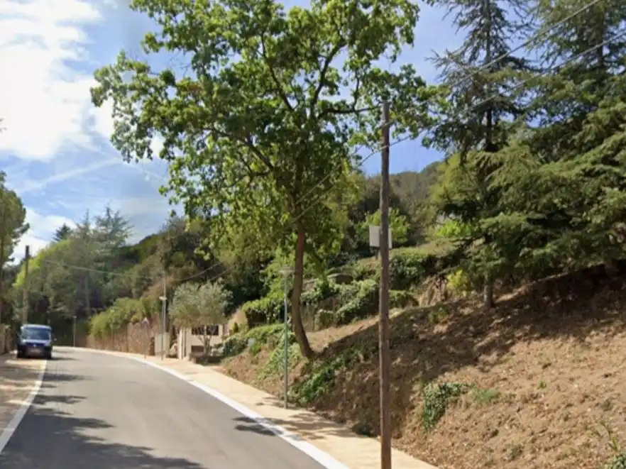 Terreno residencial en venta en Avinguda de Can Corbera 22, imagen 4