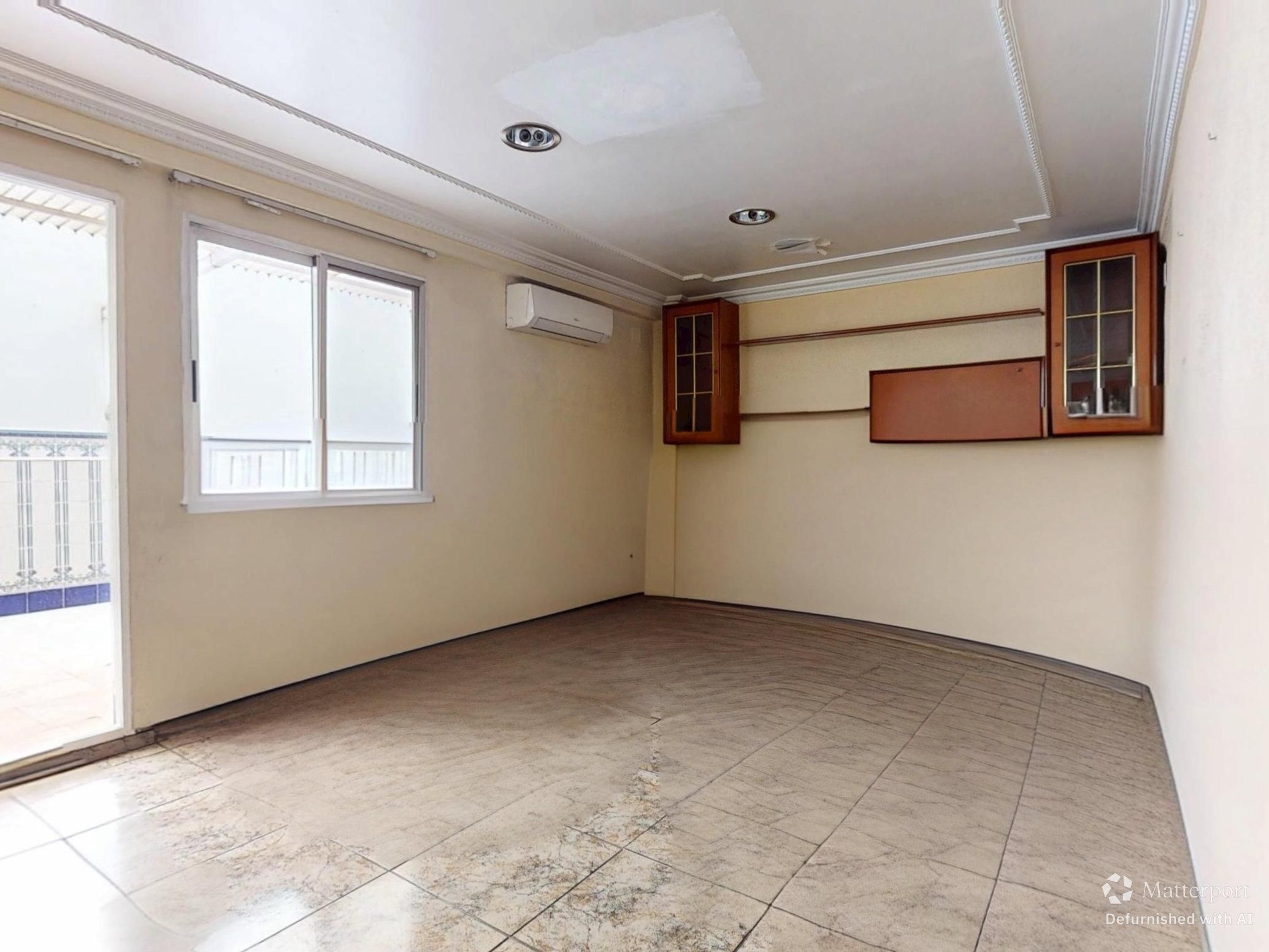 Flat for sale in Quart de Poblet  with Air Conditioner, Terrace and Balcony