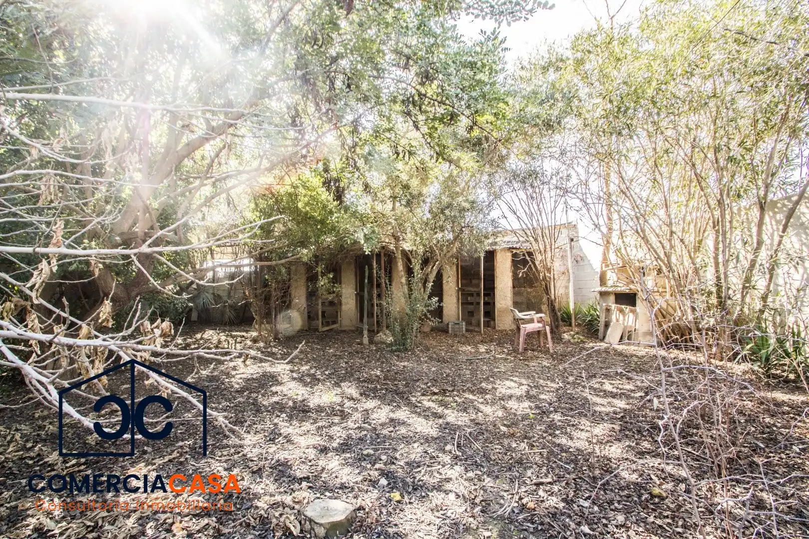 Jardí de Finca rústica en venda en Churriana de la Vega amb Jardí privat