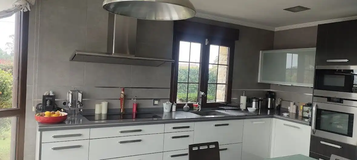 Cocina de Casa o chalet en venta en Gijón  con Calefacción, Terraza y Trastero
