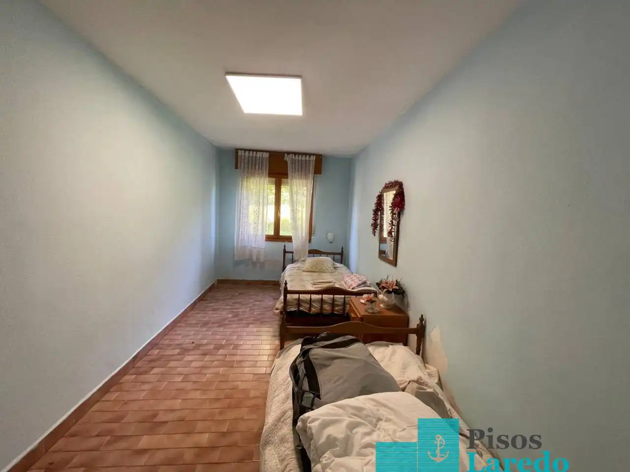 Habitación de Casa o chalet en venta en Ampuero con Jardín privado, Parquet y Terraza