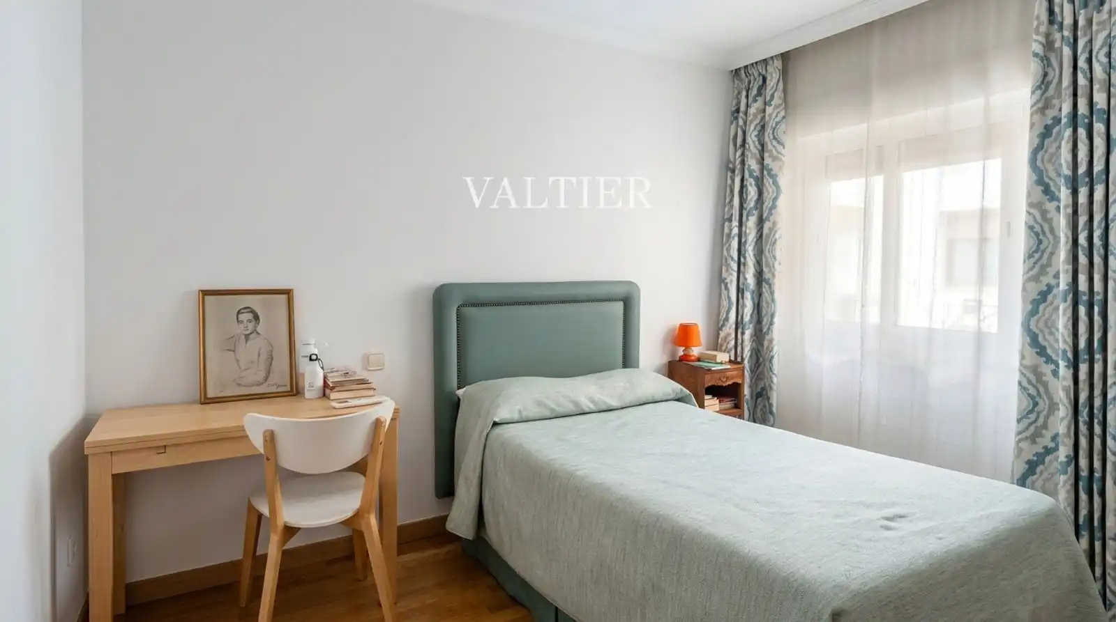 Schlafzimmer von Wohnung zur Miete in Madrid mit Klimaanlage