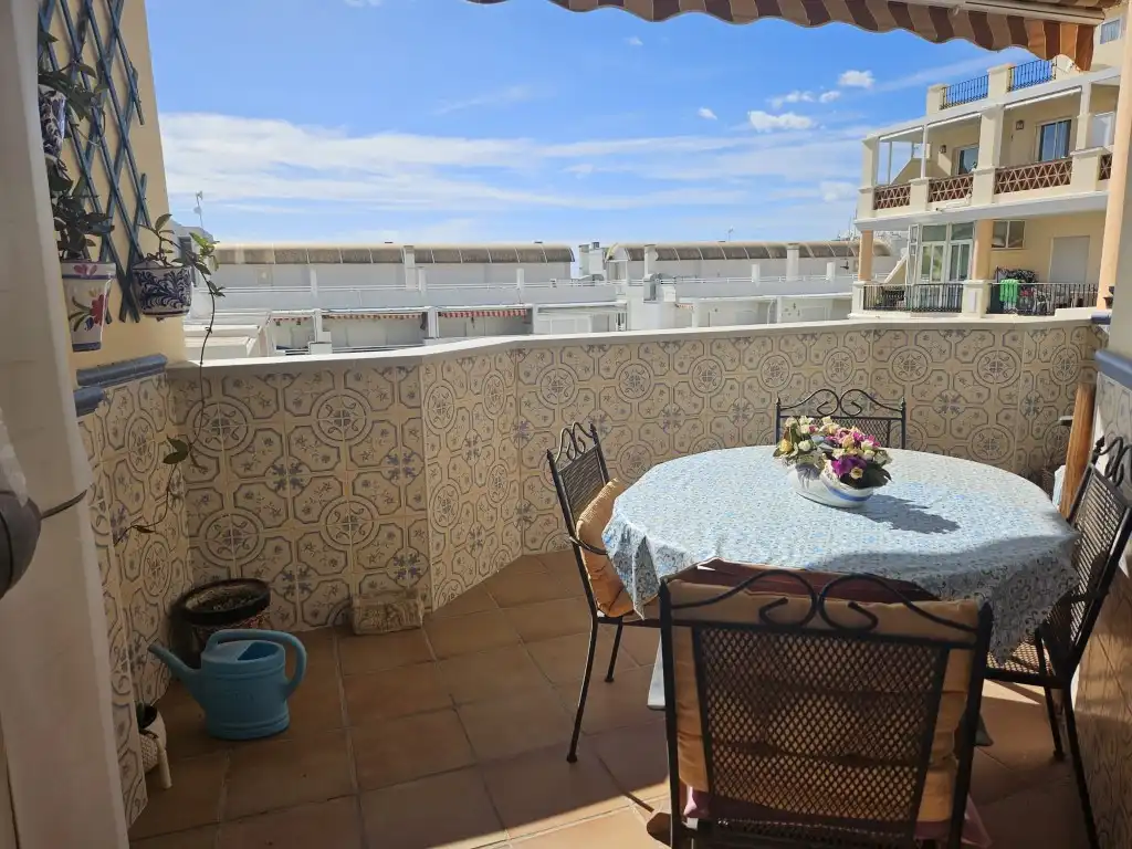Terrassa de Pis en venda en Torrox amb Jardí privat, Terrassa i Piscina