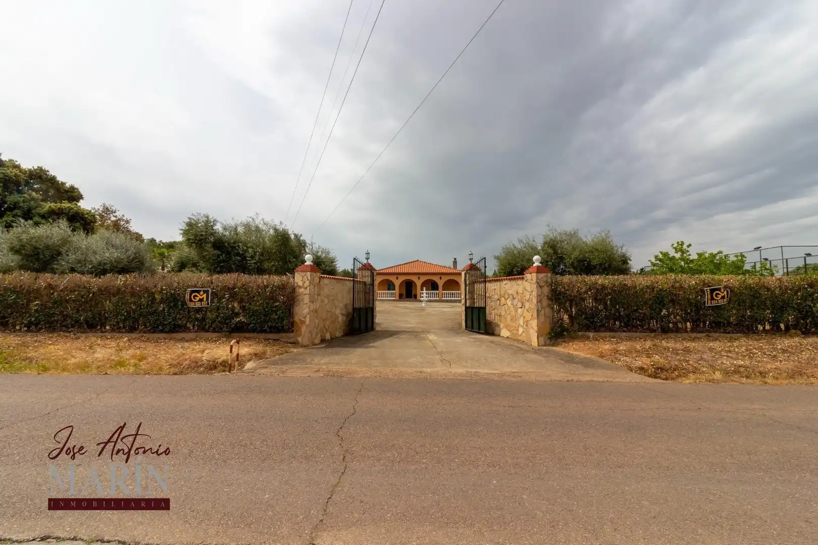 Casa o chalet en venta en Badajoz con Aire acondicionado, Jardín privado y Piscina