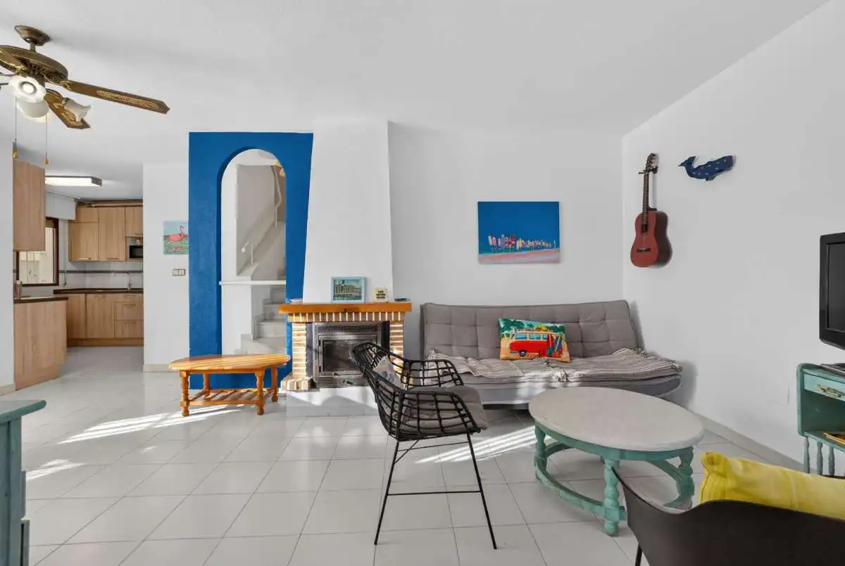 Casa aparellada en venda a Los Cuarteros, imagen 5