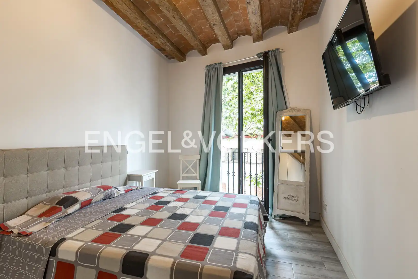Habitación de Piso en venta en Barcelona con Aire acondicionado y Calefacción