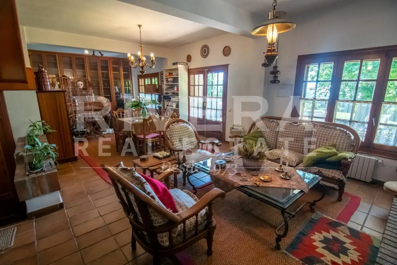 Sala de estar de Casa o chalet en venta en Vigo  con Calefacción, Jardín privado y Terraza