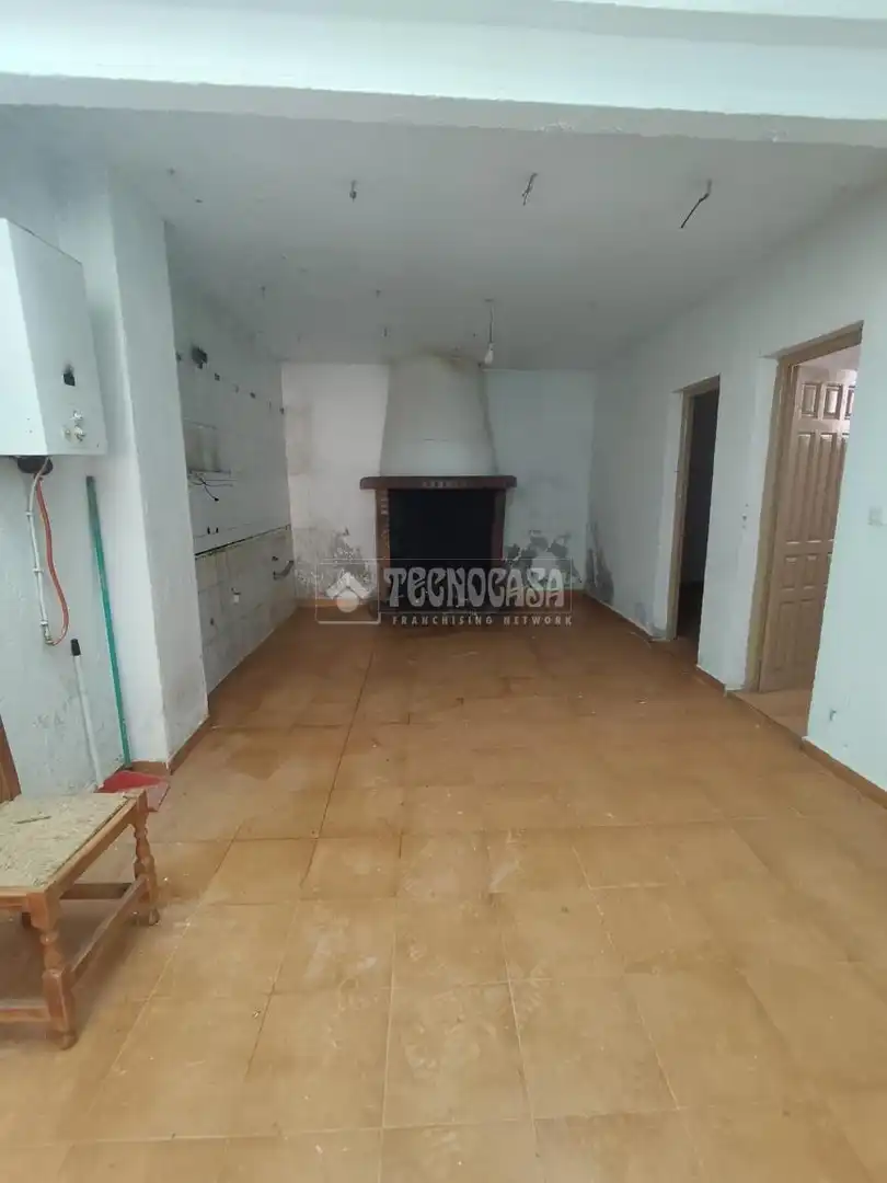 Casa adosada en venta en Darro
