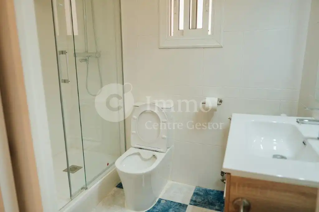Baño de Piso en venta en Lleida con Calefacción, Parquet y Trastero