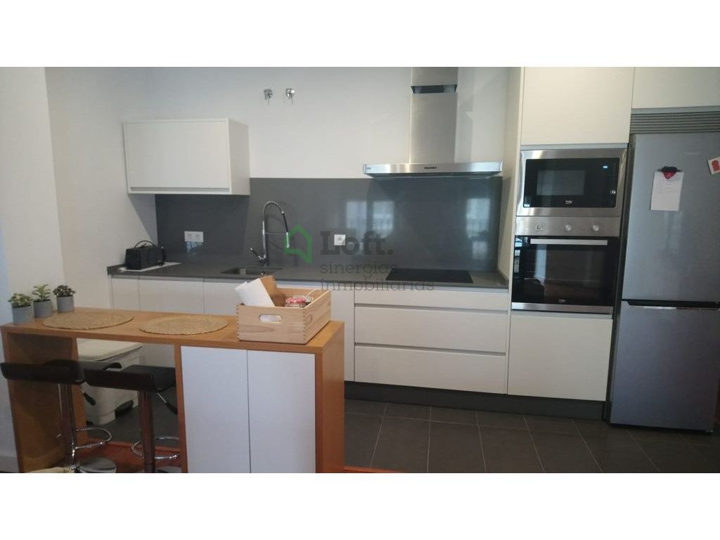 Kitchen of Flat for sale in Badajoz Capital  with Oven, Washing machine and Microwave