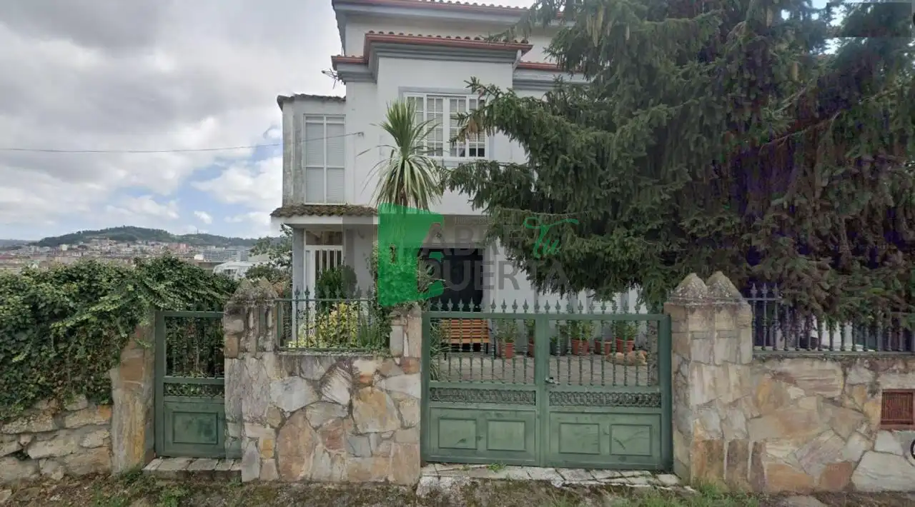 Vista exterior de Casa o chalet en venta en Ourense Capital  con Calefacción, Jardín privado y Terraza