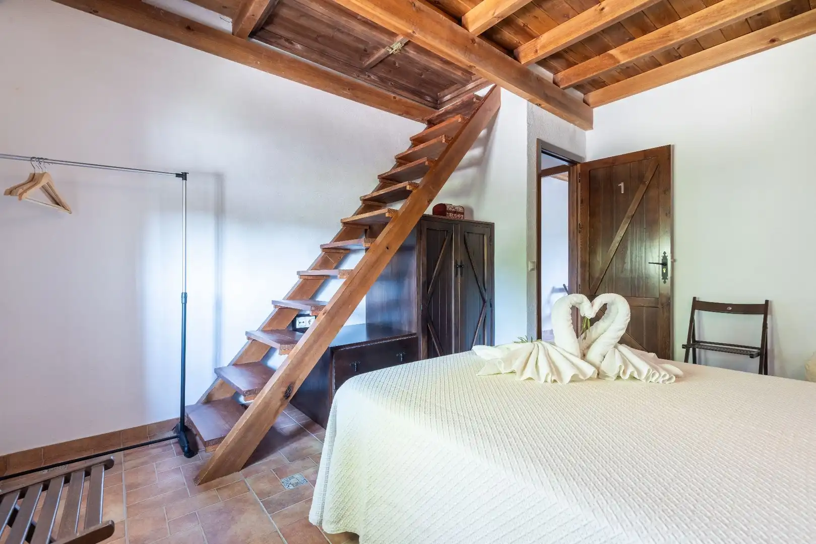 Bedroom of Country homes for sale in Gilena  with Air Conditioner, Heating and Private garden