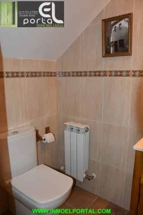 Baño de Finca rústica en venta en San Martín de Unx con Calefacción