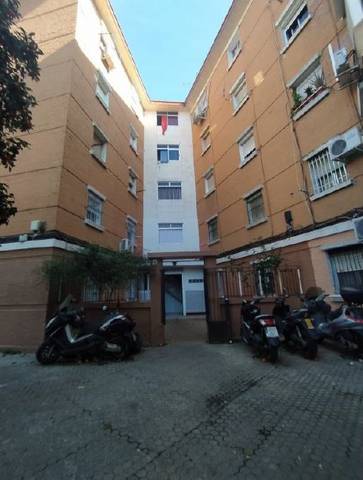 Piso en Venta en C/ Navío Argos en Los Pájaros