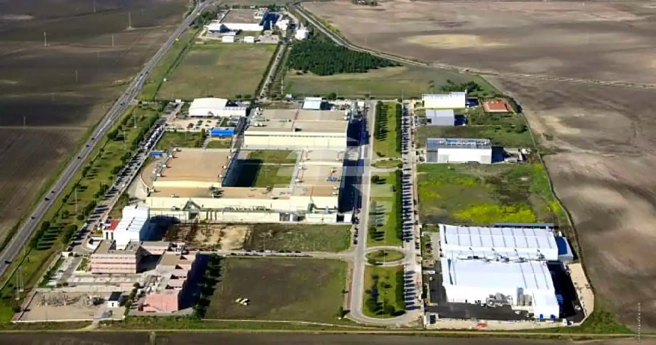 Nave industrial en venta en San Félix