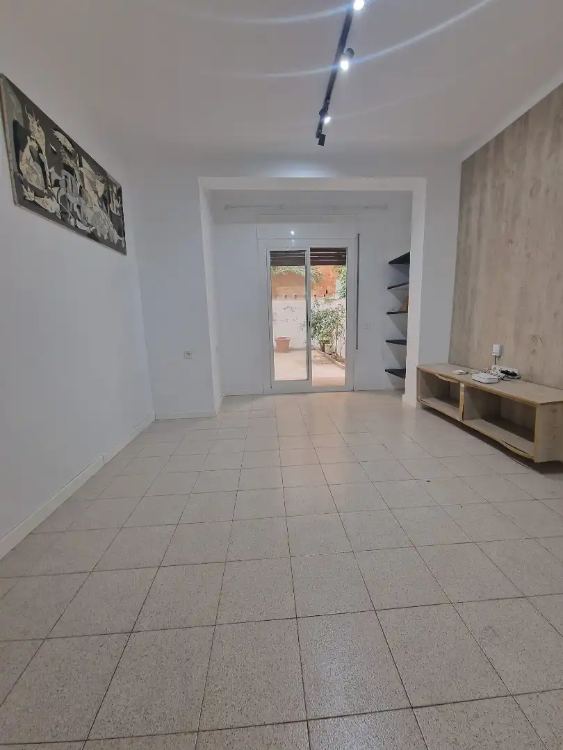 Piso en venta en Barcelona con Jardín privado
