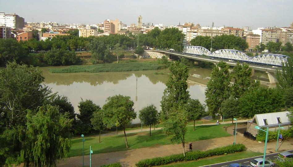 Photo 1 of Flat to rent in Calle del Mediodía, Barrio Jesús, Zaragoza