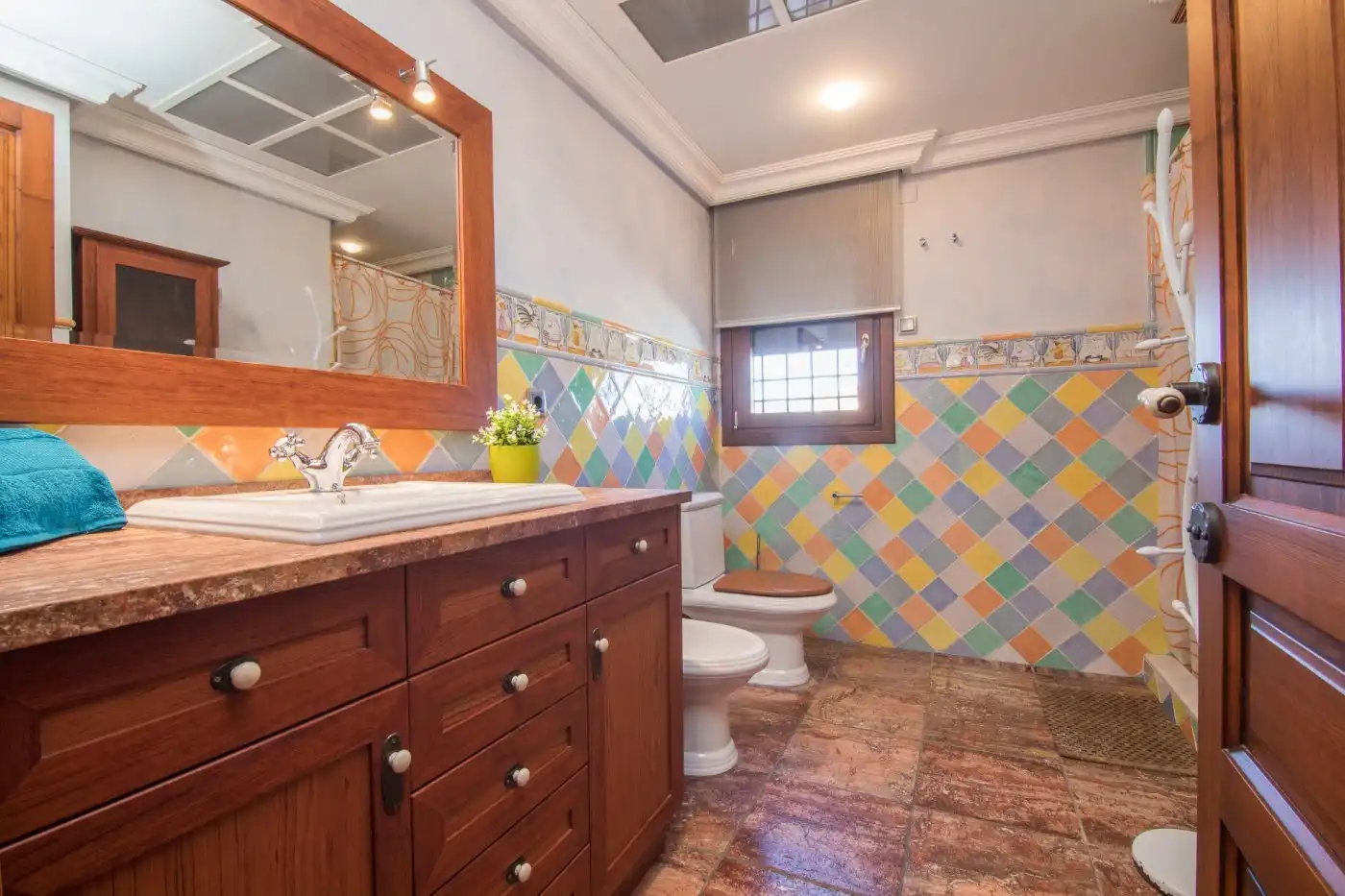 Bathroom of Houses for sale in Elche / Elx  with Air Conditioner, Private garden and Terrace