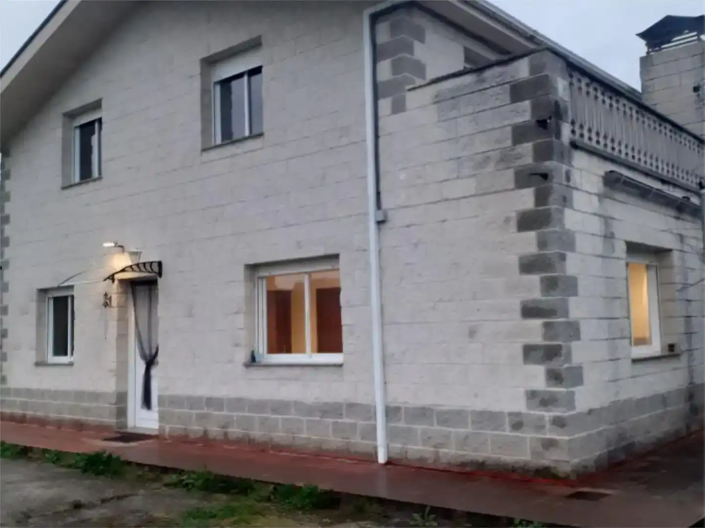 Vista exterior de Casa o chalet en venta en Arganza con Jardín privado, Trastero y Piscina