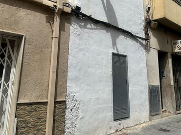 Haus zum Verkauf in Capuchinos, 15