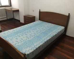 Bedroom of Flat to rent in Santiago de Compostela   with Pets allowed