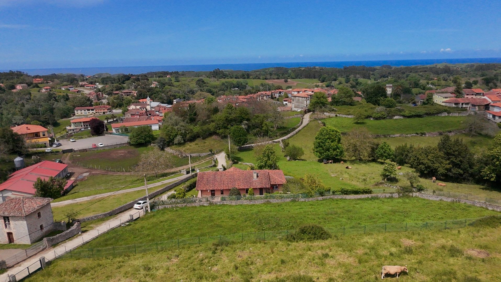 Exterior view of Residential for sale in Llanes