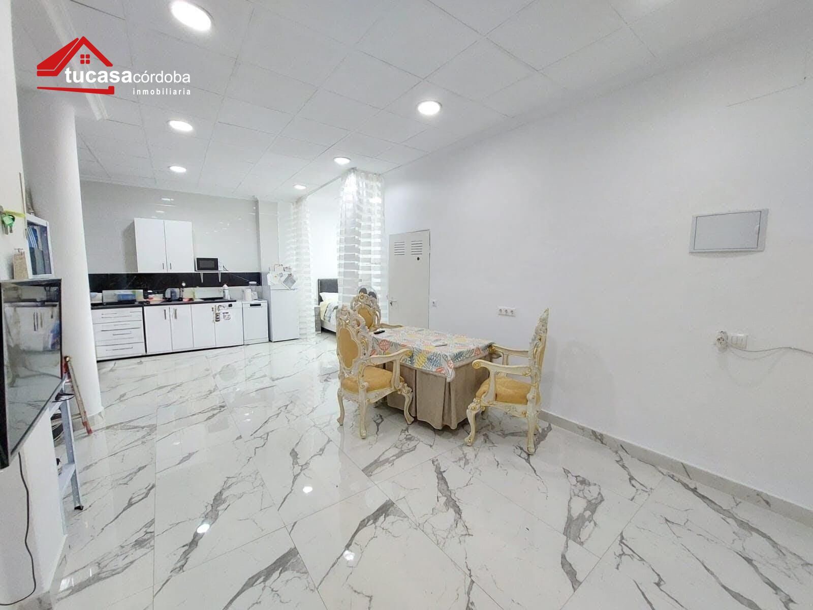 Cuina de Casa o xalet en venda en  Córdoba Capital amb Terrassa