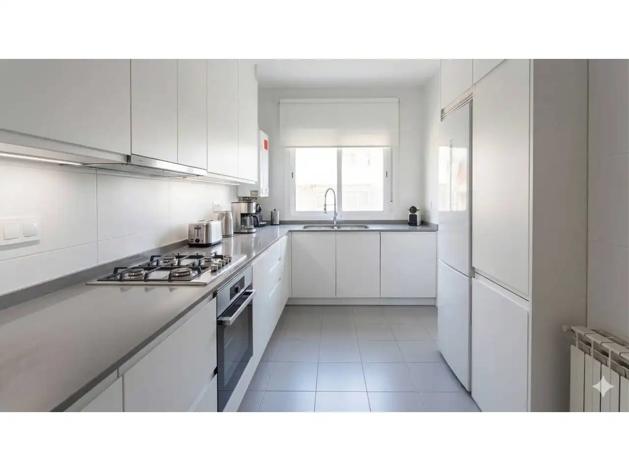 Kitchen of Flat for sale in Figueres  with Heating, Terrace and Community pool