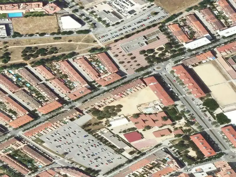 Vista exterior de Pis en venda en Barberà del Vallès