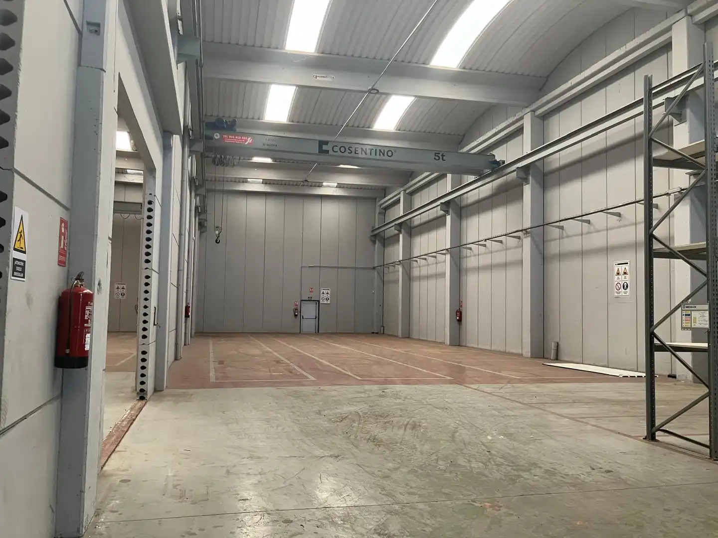 Industrial building with lift for sale in Carrer Unicef, imagen 6