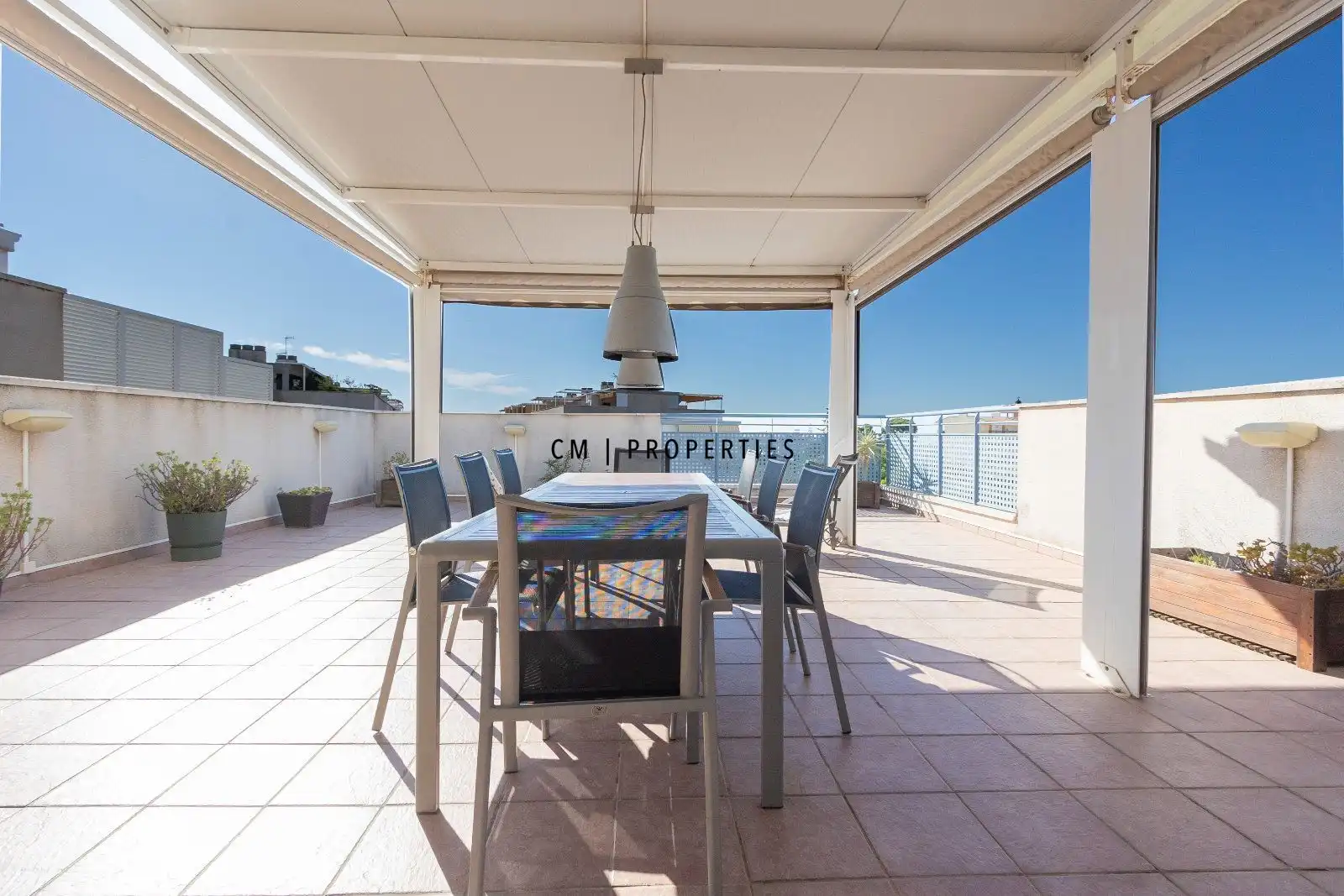 Terrasse von Dachboden zur Miete in Canet d'En Berenguer mit Klimaanlage, Heizung und Terrasse
