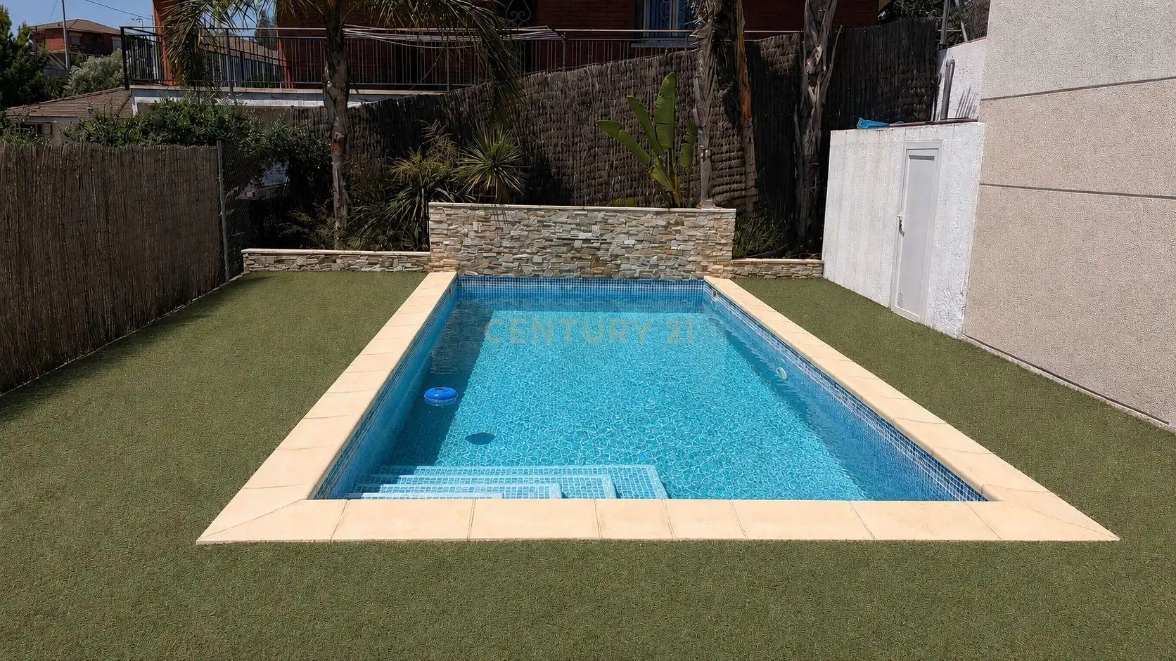 Casa o chalet en venta en Carrer de Josep Carner, Can Lledó, Spain, 90, Lliçà d'Amunt