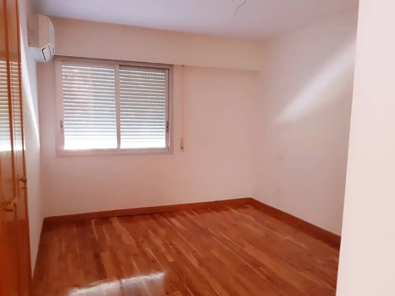 Bedroom of Office for rent in Pozuelo de Alarcón