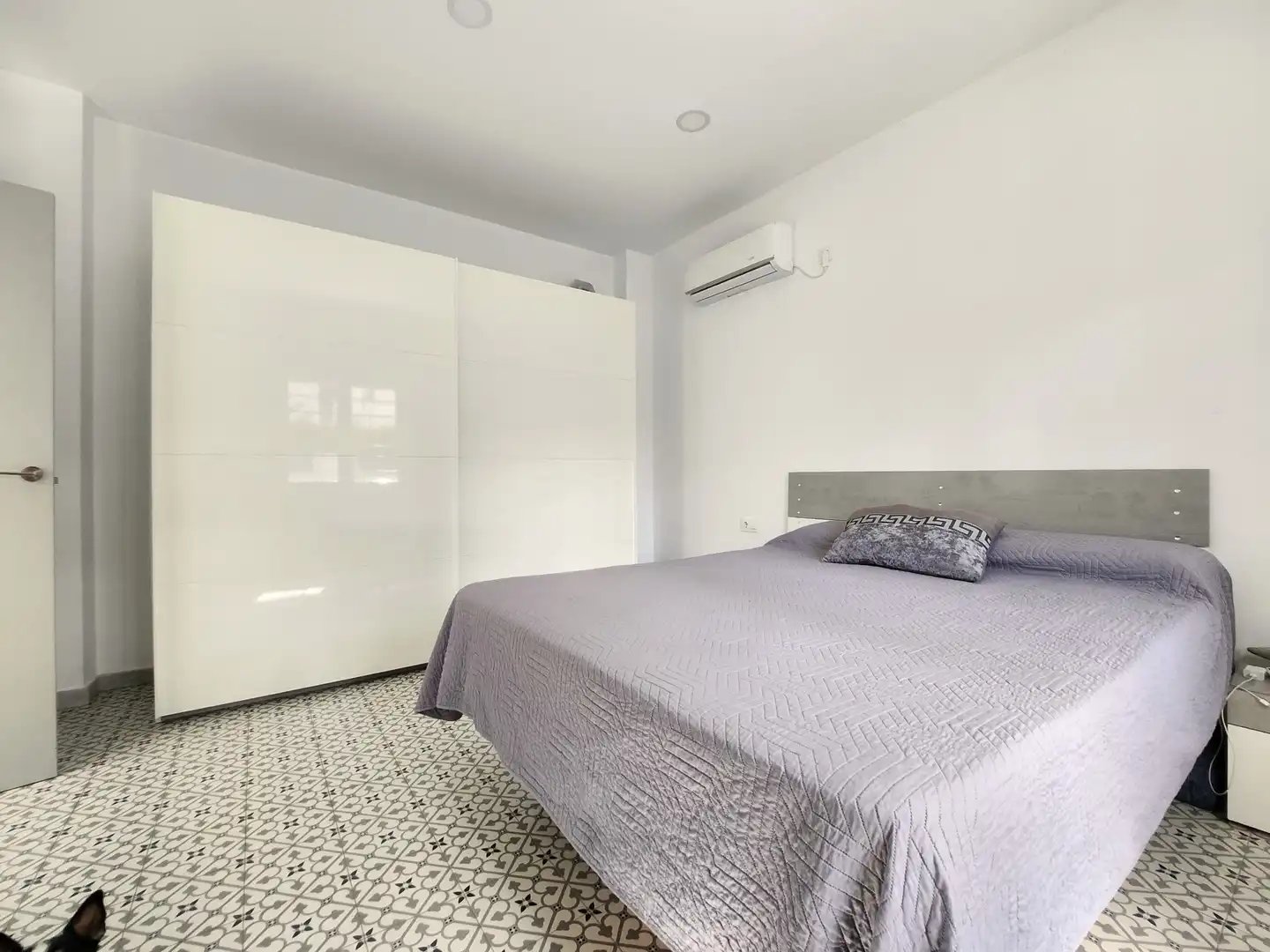 Habitación de Casa o chalet en venta en Alcalá de Guadaira con Aire acondicionado, Calefacción y Jardín privado