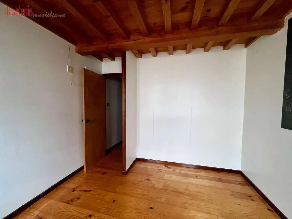 Dormitori de Casa o xalet en venda en Cedeira amb Calefacció i Traster