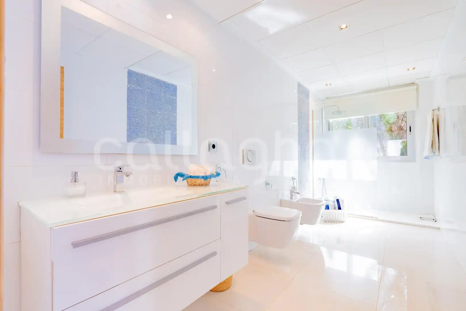 Baño de Casa o chalet en venta en Chiva con Aire acondicionado, Calefacción y Jardín privado