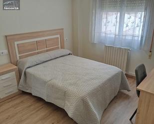 Bedroom of Flat to share in  Albacete Capital  with Heating and Balcony