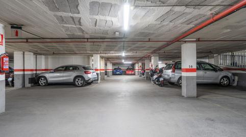 Photo 4 of Garage to rent in  Calle Enamorats, 101, El Camp de l'Arpa del Clot, Barcelona