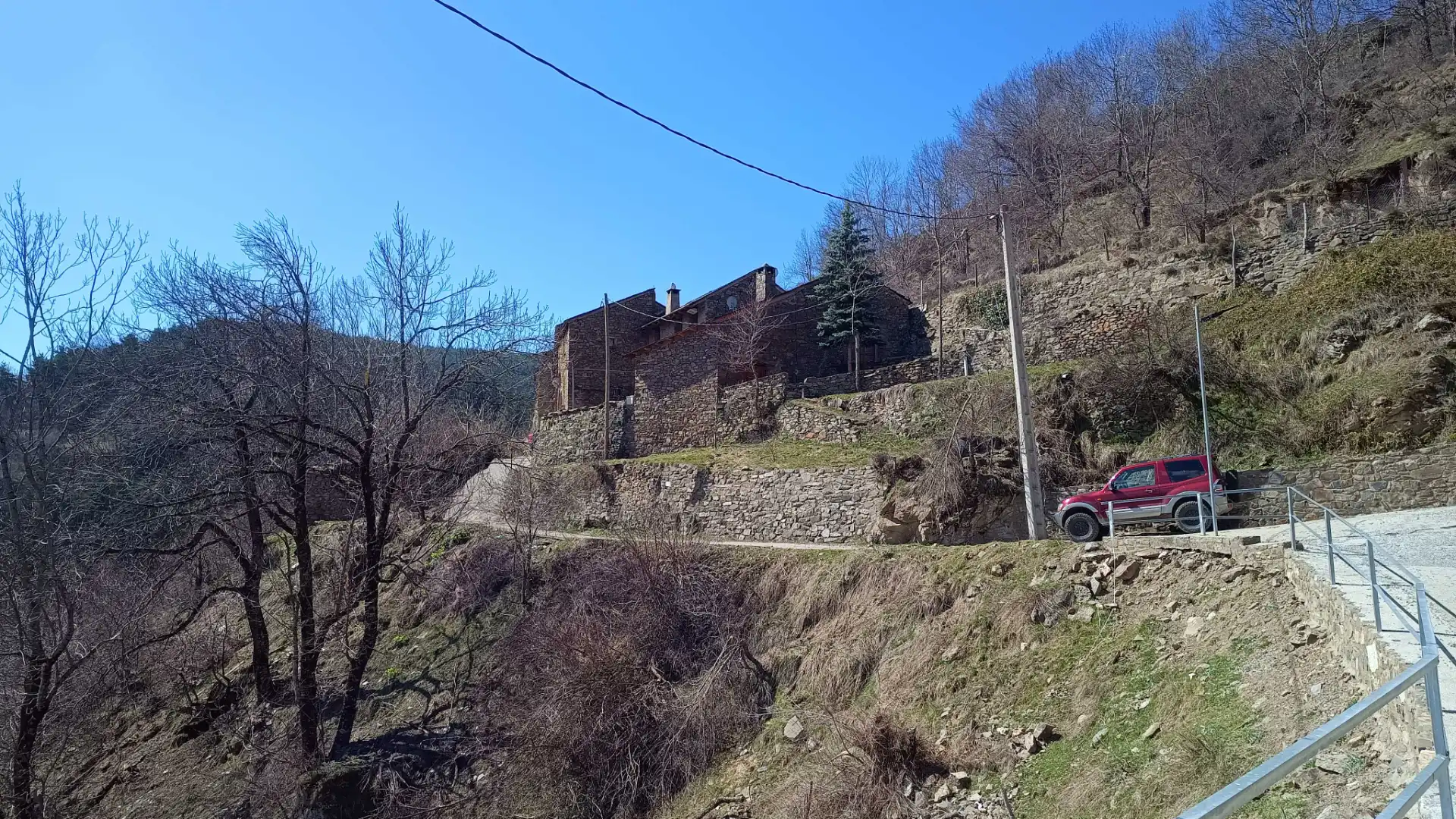 Vista exterior de Finca rústica en venda en Soriguera amb Balcó