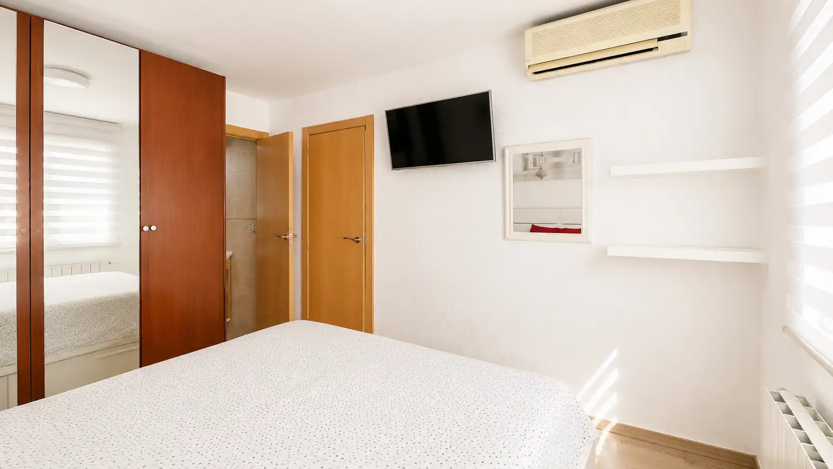 Habitación de Piso en venta en Cerdanyola del Vallès con Aire acondicionado, Calefacción y Parquet