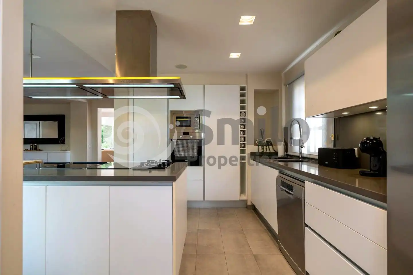Casa con piscina en venta en Berna, imagen 42