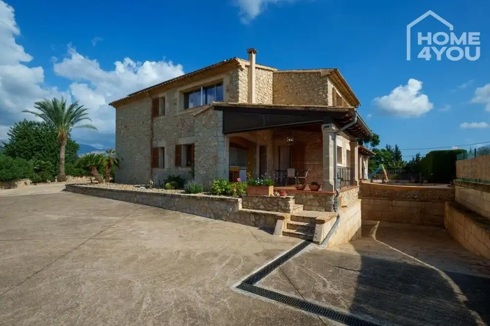 Vista exterior de Casa o chalet en venta en Lloseta con Aire acondicionado, Calefacción y Terraza