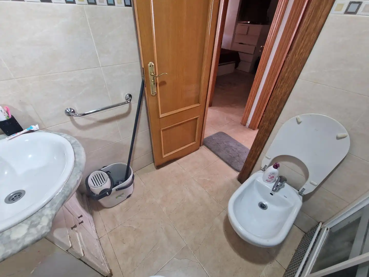 Badezimmer von Wohnung zum Verkauf in Águilas mit Möbliert und Balkon