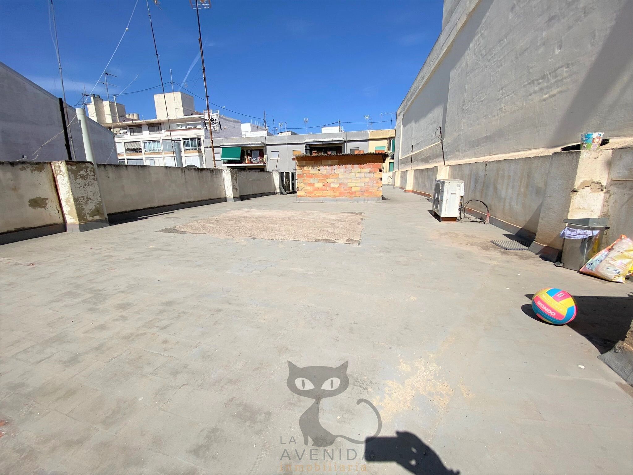 Terrassa de Edifici en venda en Benetússer