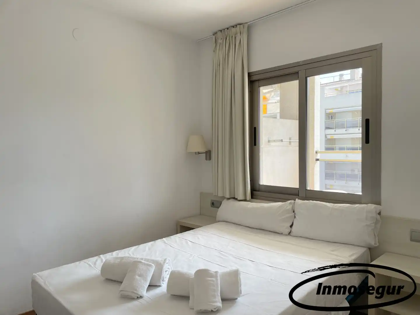 Habitación de Apartamento en venta en Salou con Aire acondicionado, Calefacción y Amueblado