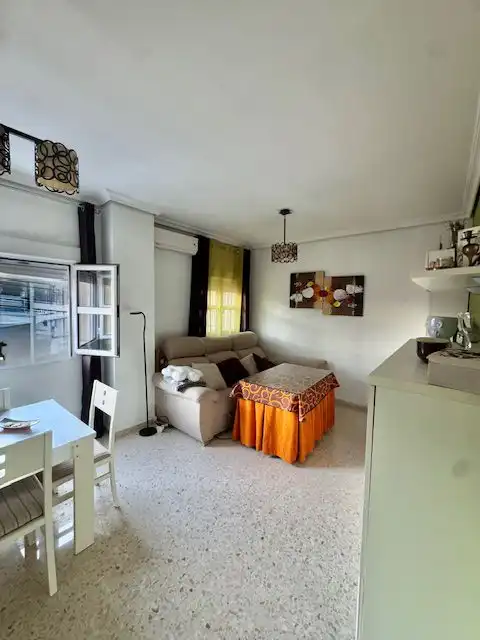 Sala de estar de Piso en venta en Sevilla con Aire acondicionado