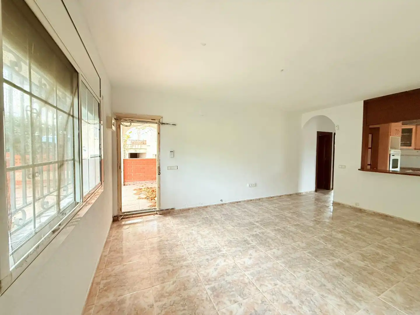 Villa mit Garten zum Verkauf in La Bisbal del Penedès, imagen 5